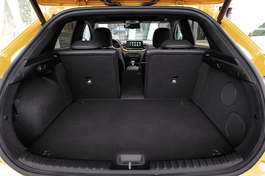 Багажник Kia XCeed 2019 года  (WW) (фото 34 из 40)